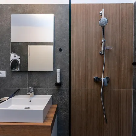 Mohost Magic - Feel The Spark *